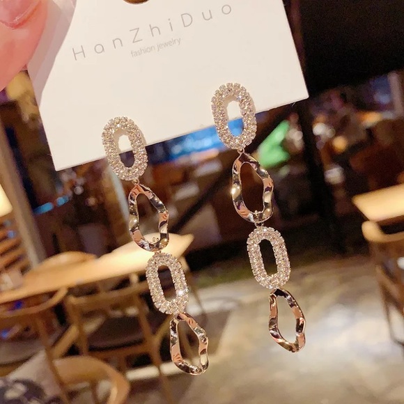 New 18k gold plated diamond earrings - Picture 2 of 4